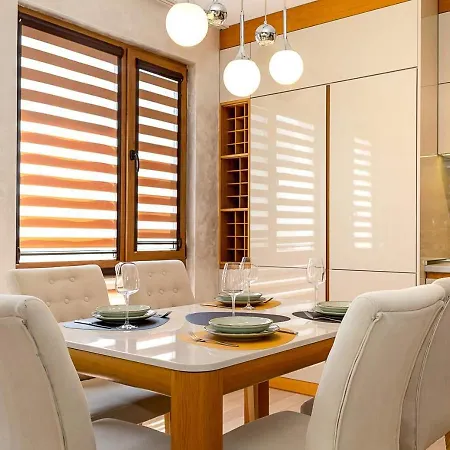 Spacious 2br - Park - Parking By Flat Manаger شقة